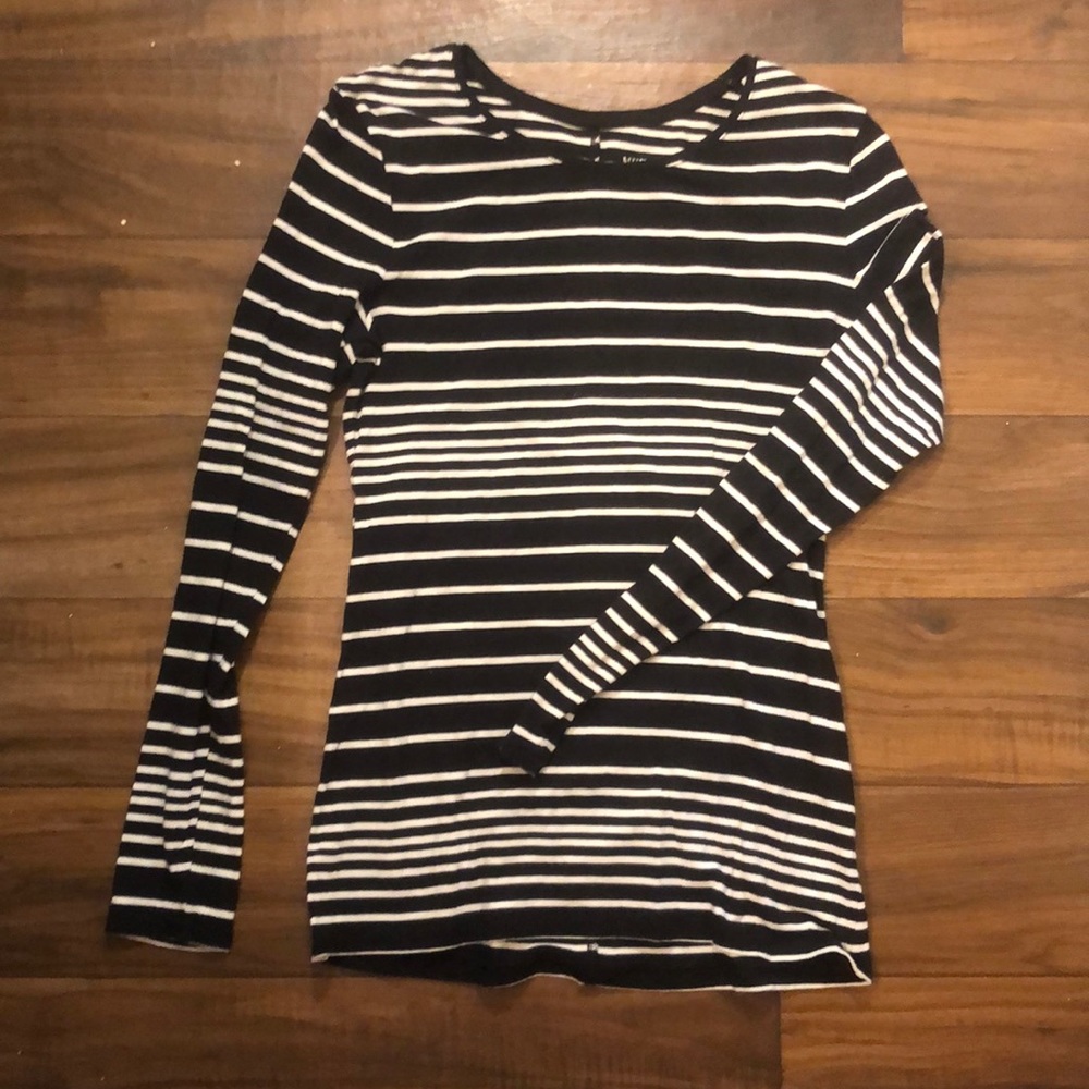 Black and White Striped Long Sleeve